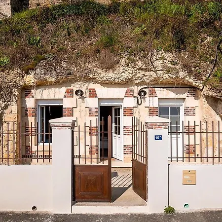 La cavée du coteau, petit cocon troglodytique avec spa d avril à septembre Vouvray Extérieur photo